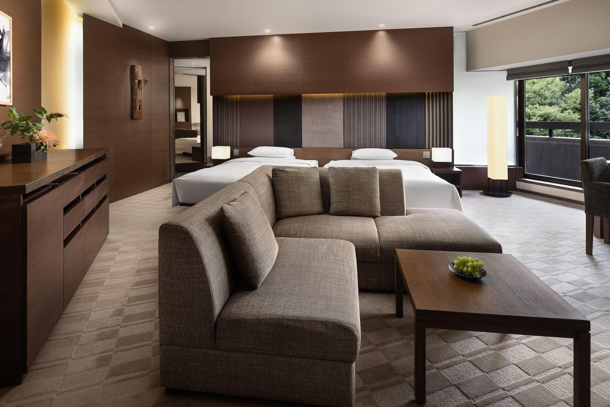 Hyatt Regency Hotel 5*